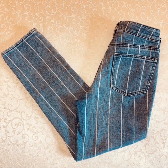 PacSun High Rise Mom Jeans In Railroad - Picture 10 of 16